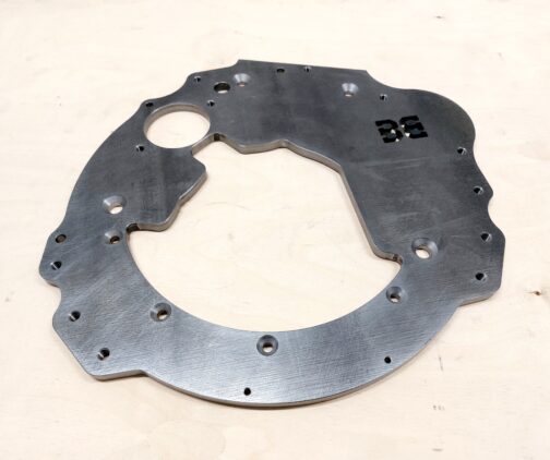 Adapter plate to connect BMW M57 lift engine model with Renault Mascott 180.65 manual gearbox